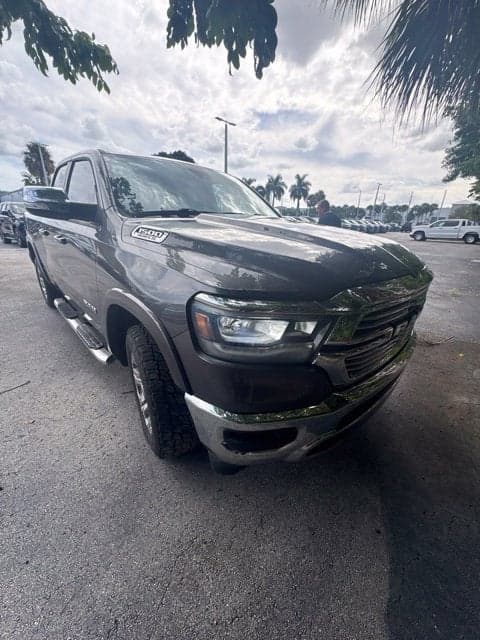 2019 RAM 1500 Laramie — photo 1 of 5