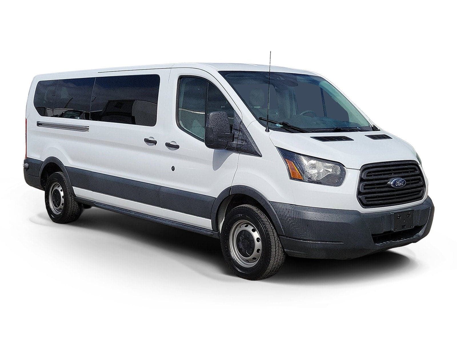 2018 Ford Transit Passenger Wagon XL — photo 1 of 5