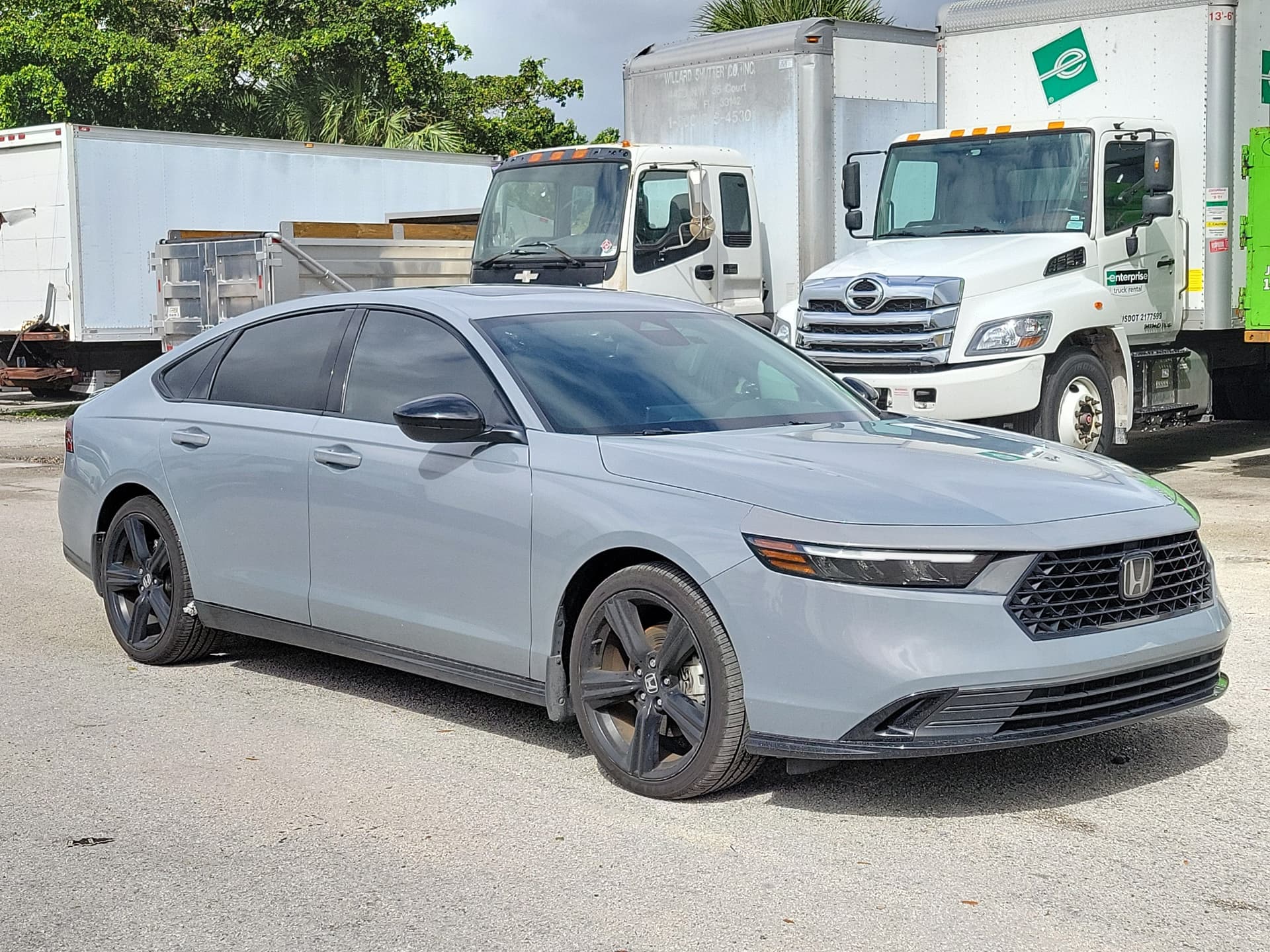 2024 Honda Accord Hybrid Sport-L — photo 1 of 5