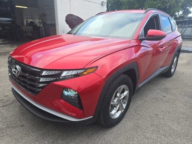 2022 Hyundai Tucson SEL — photo 1 of 21