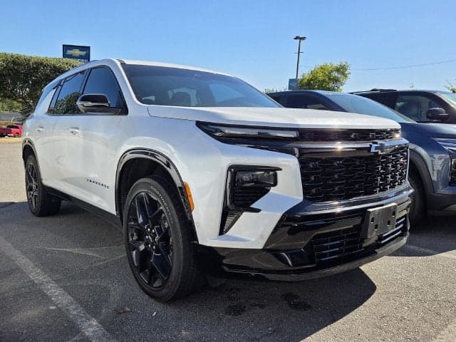 2024 Chevrolet Traverse Limited RS — photo 1 of 24