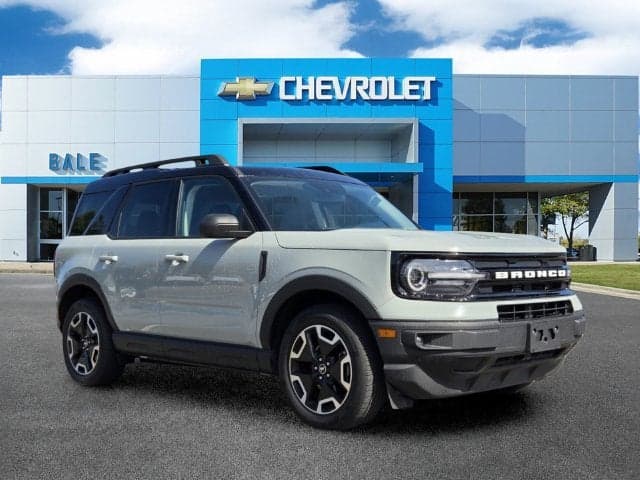 2022 Ford Bronco Sport Outer Banks — photo 1 of 33