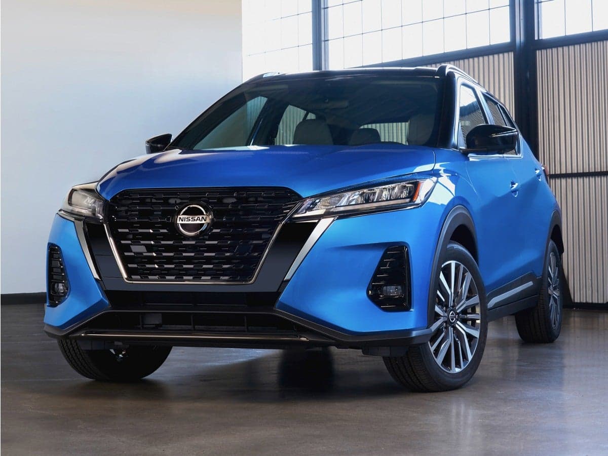 2021 Nissan Kicks S — photo 1 of 5
