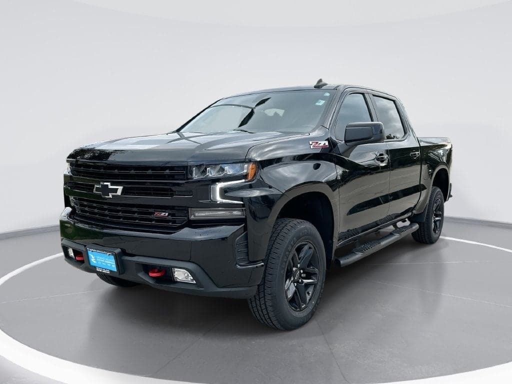 2021 Chevrolet Silverado 1500 LT Trail Boss — photo 1 of 5