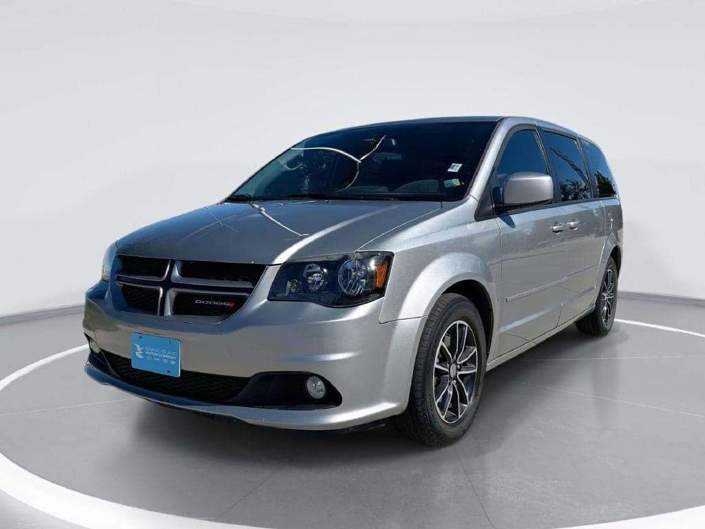 2017 Dodge Grand Caravan GT — photo 1 of 5
