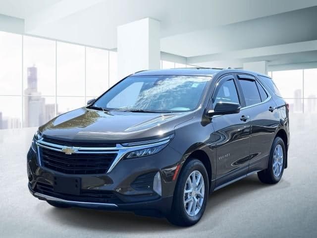 2023 Chevrolet Equinox LT — photo 1 of 49