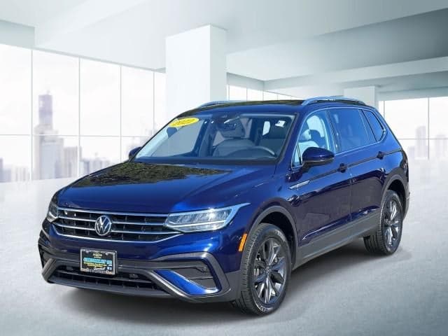 2022 Volkswagen Tiguan SE — photo 1 of 5