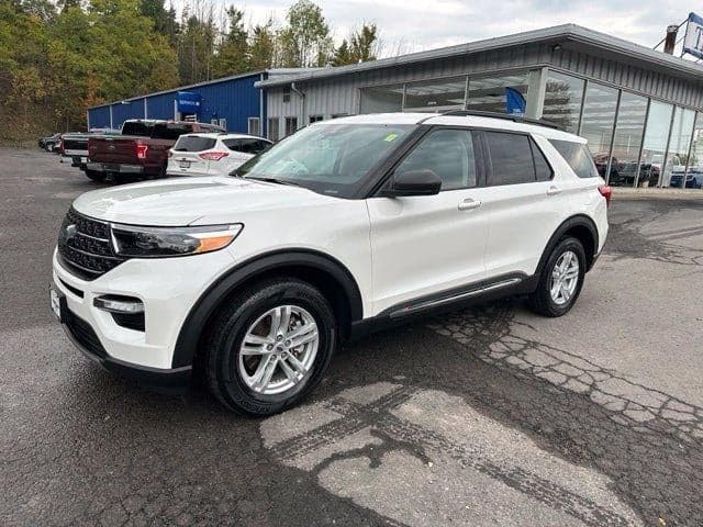 2022 Ford Explorer XLT — photo 1 of 51