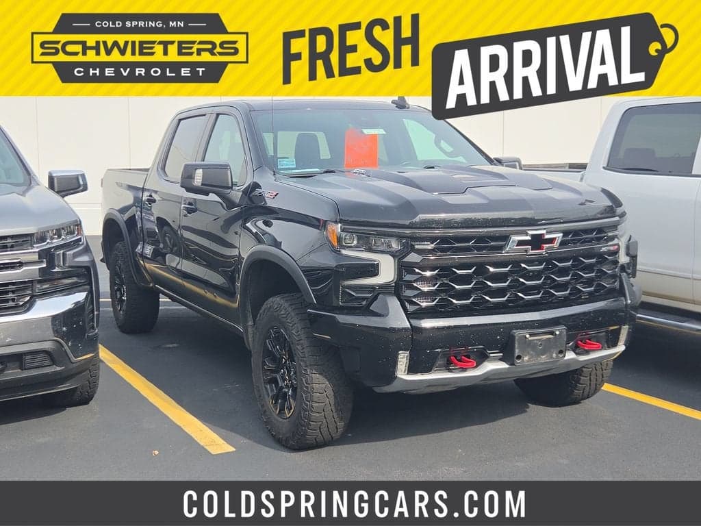 2023 Chevrolet Silverado 1500 ZR2 — photo 1 of 5