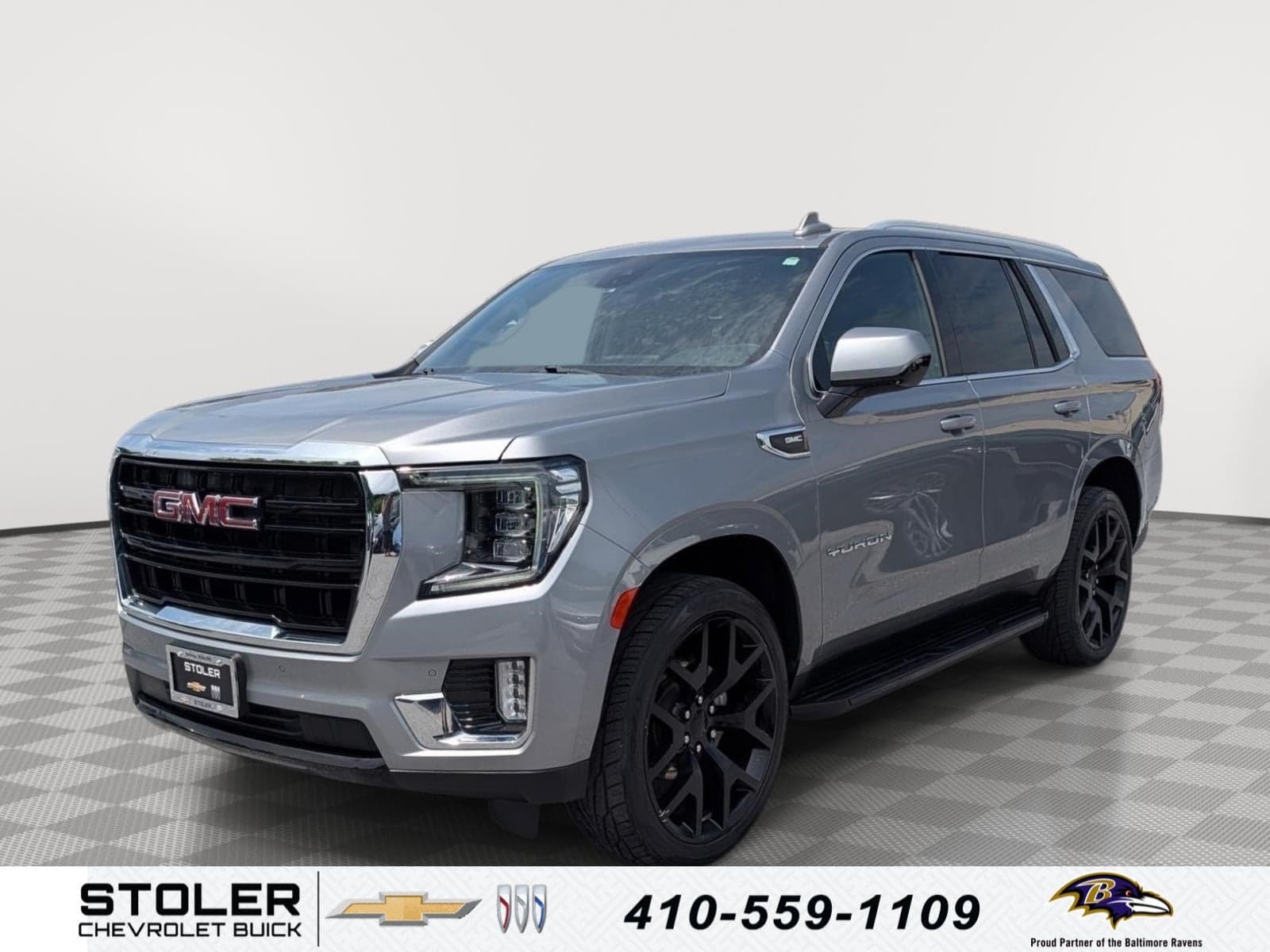 2023 GMC Yukon SLE — photo 1 of 41
