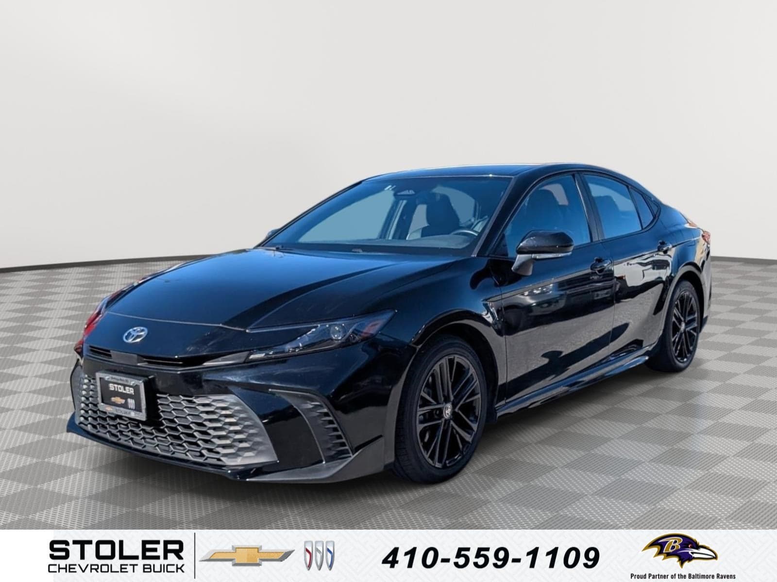 2025 Toyota Camry LE — photo 1 of 5