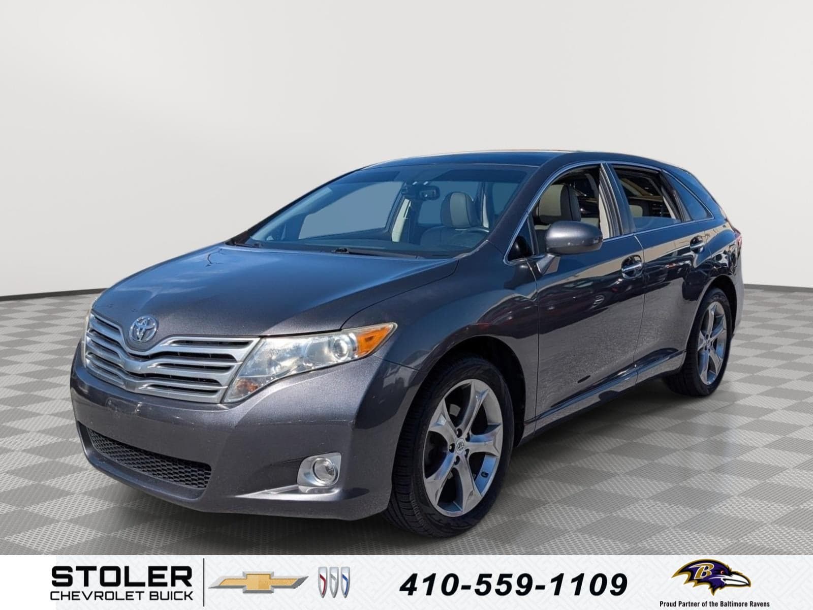 2010 Toyota Venza Base — photo 1 of 33