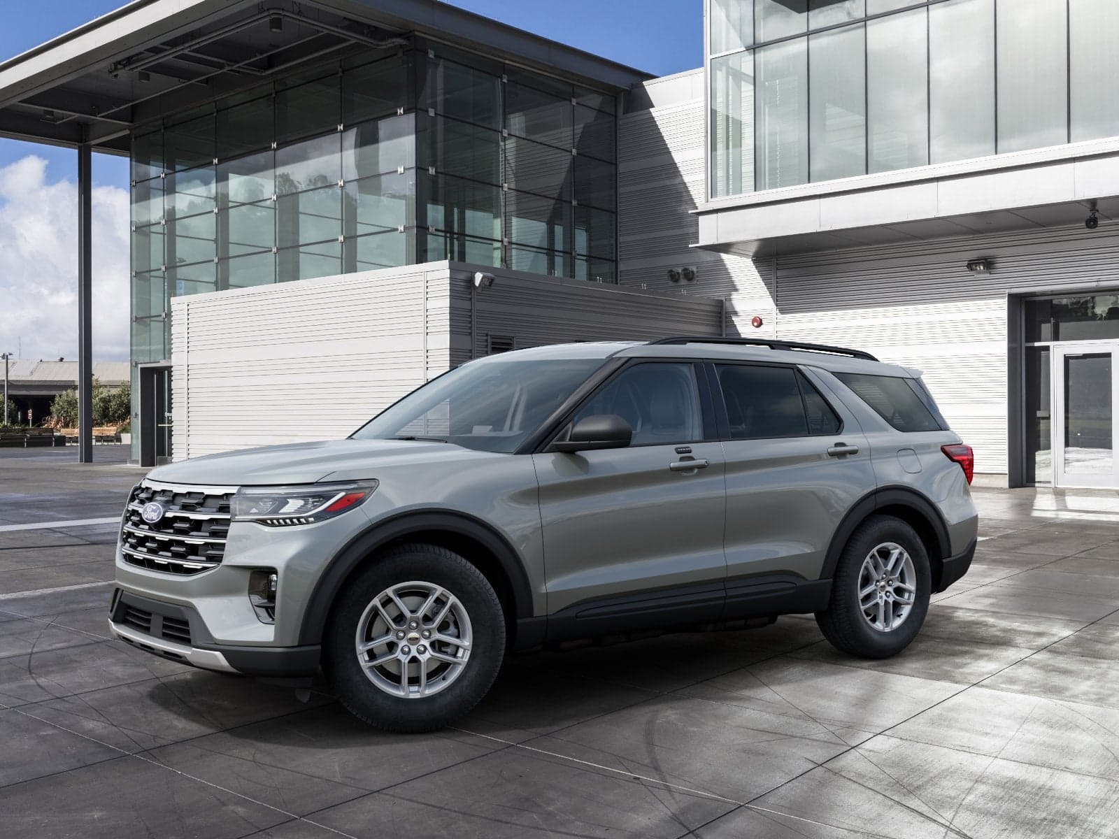 2027 Ford Explorer Base — photo 1 of 5