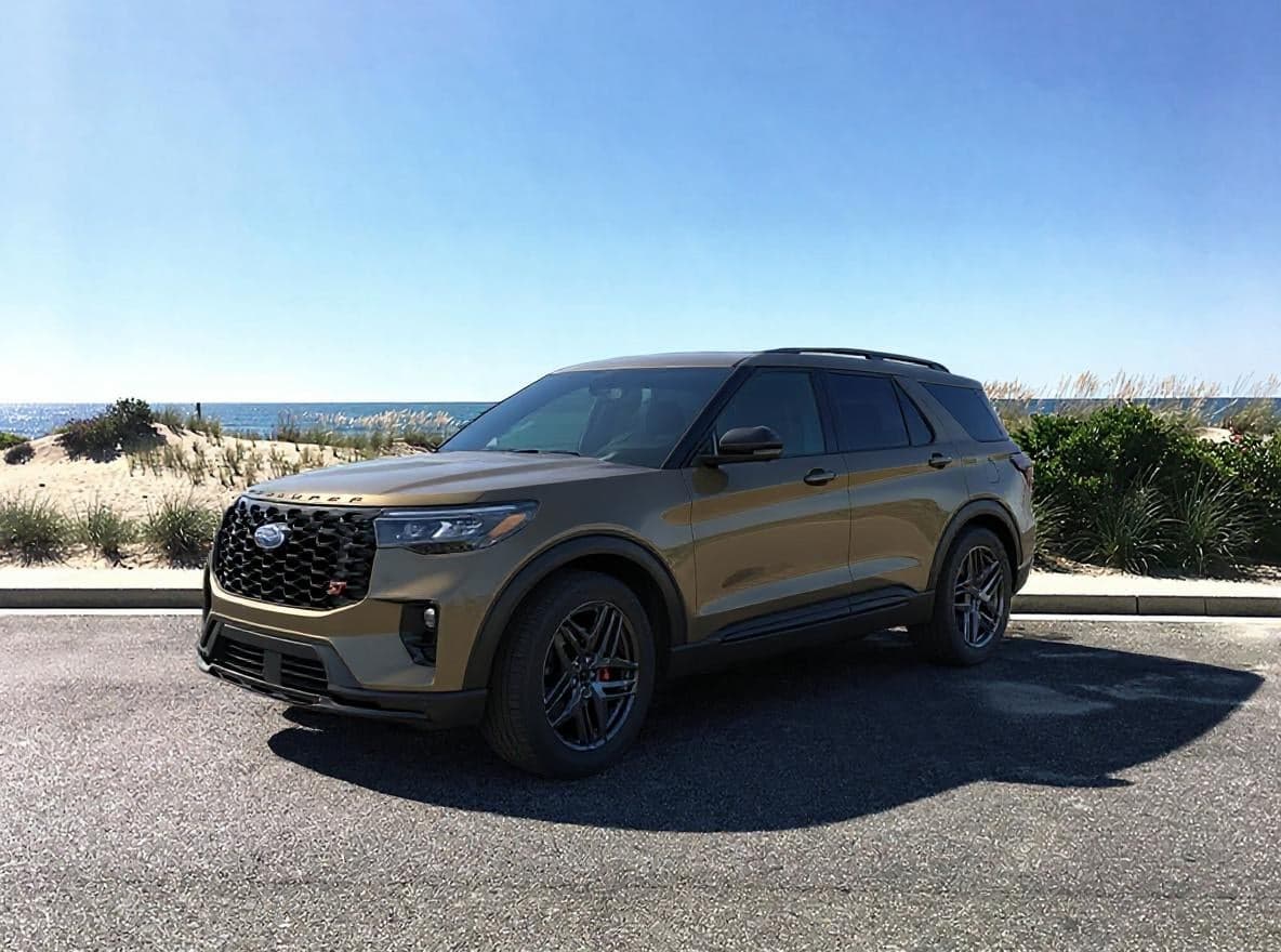 2026 Ford Explorer ST — photo 1 of 23