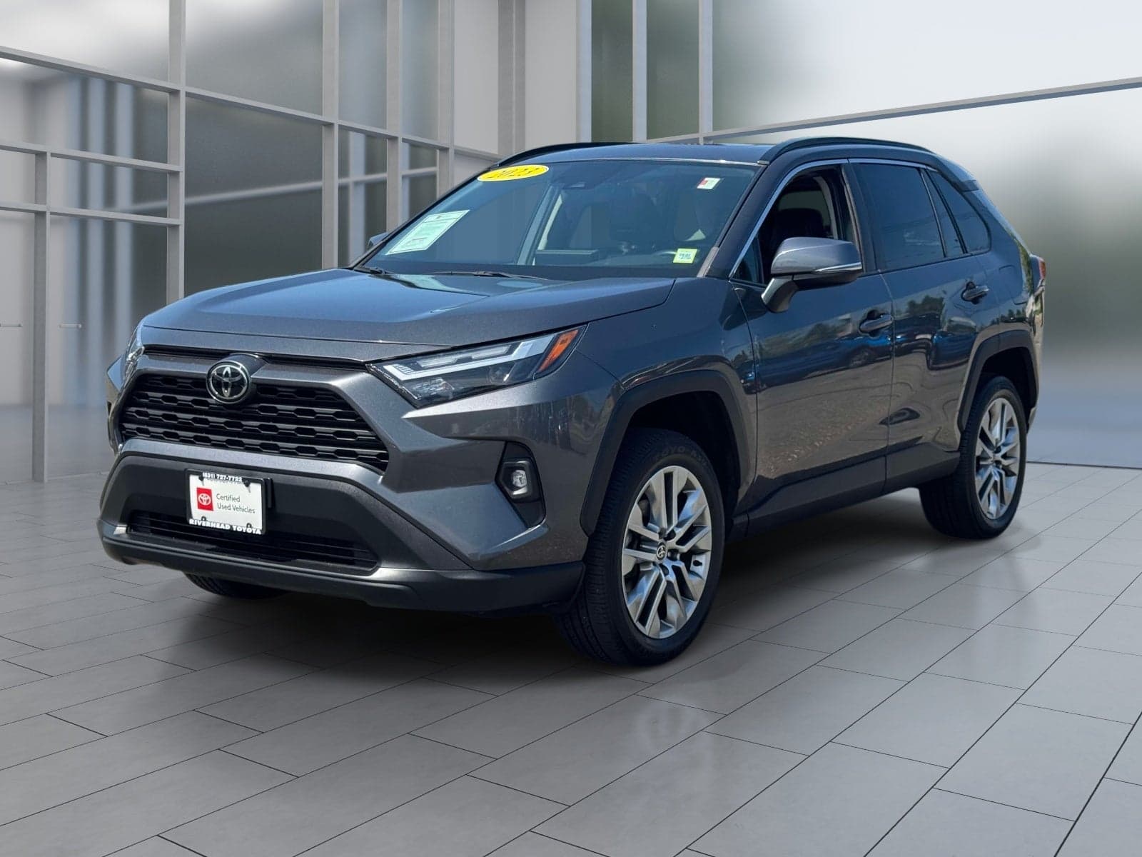 2023 Toyota RAV4 XLE Premium — photo 1 of 40