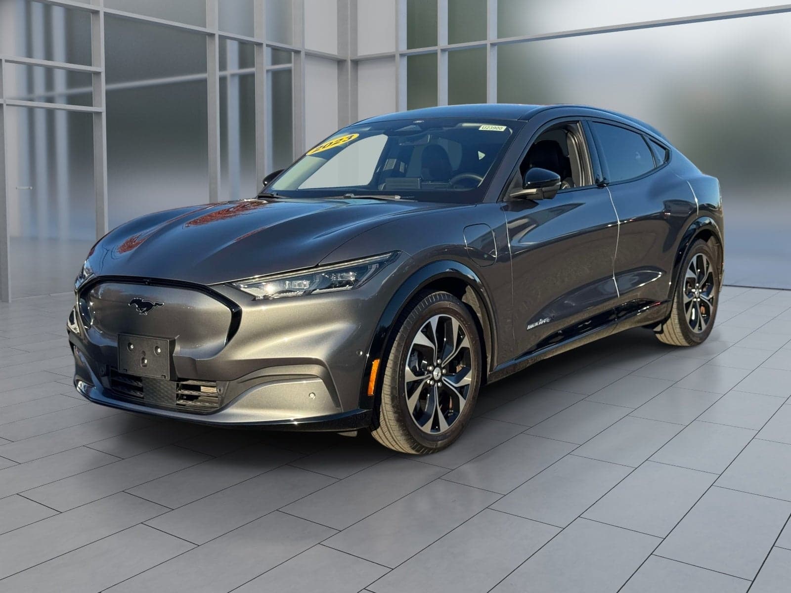 2023 Ford Mustang Mach-E Premium — photo 1 of 5