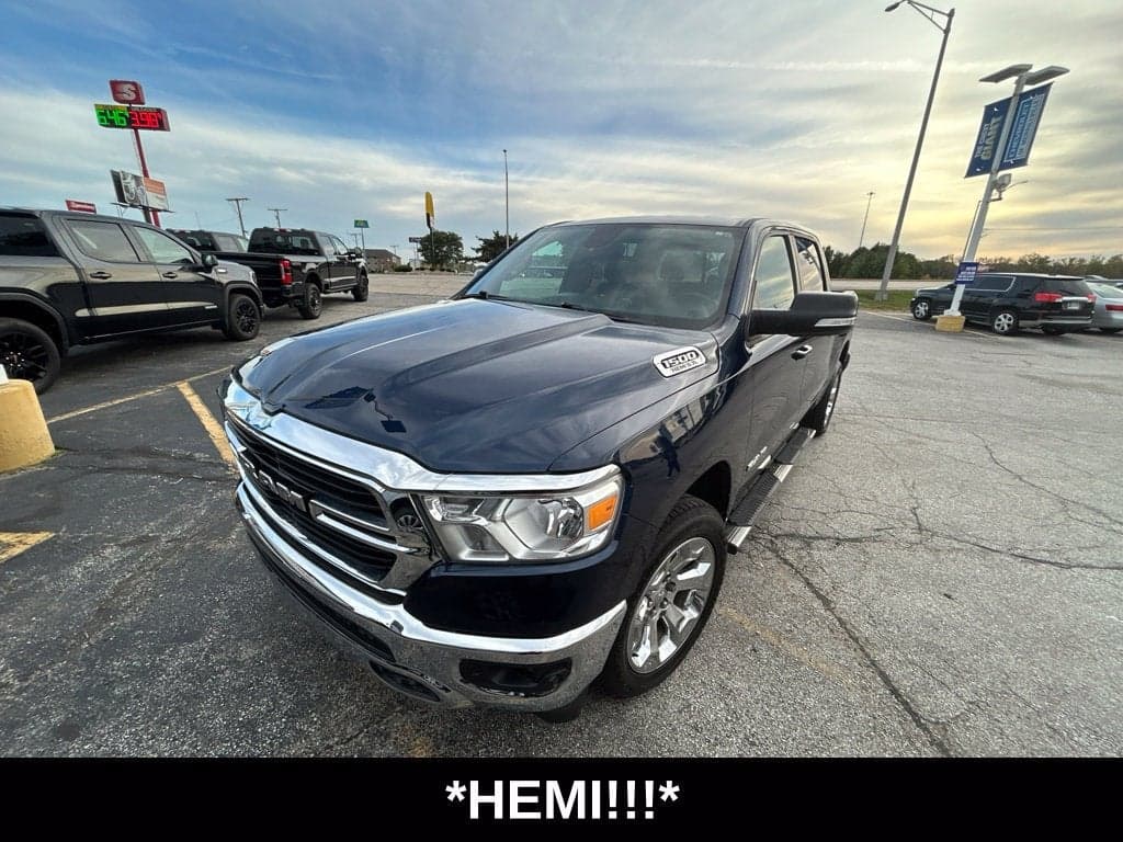 2021 RAM 1500 Big Horn — photo 1 of 3