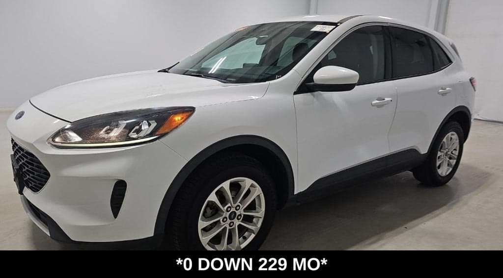 2020 Ford Escape SE — photo 1 of 5