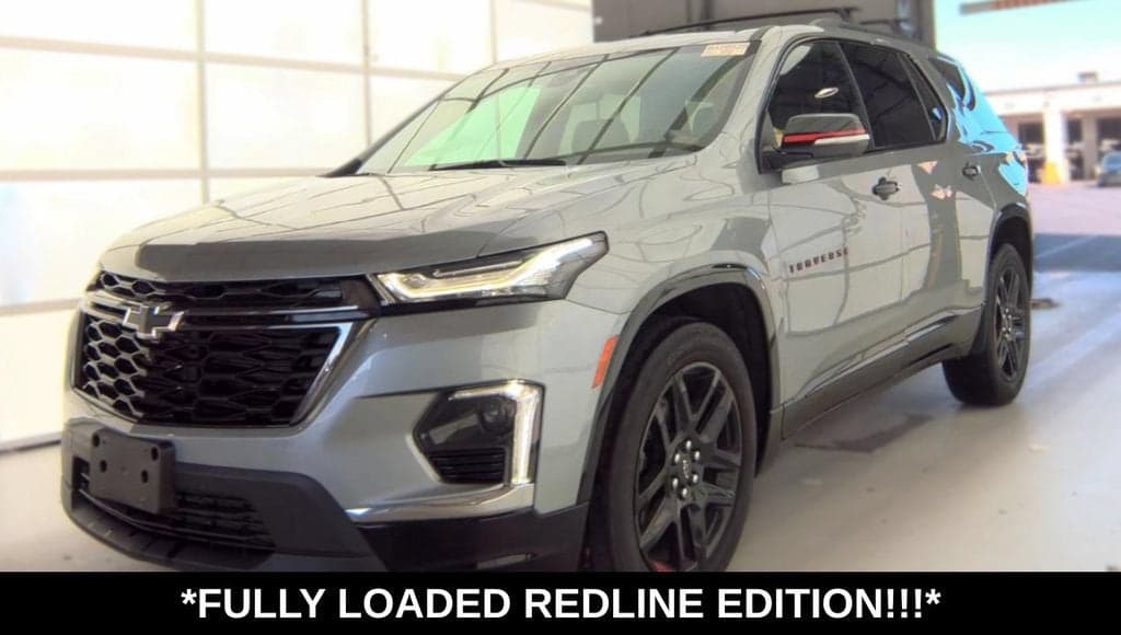 2023 Chevrolet Traverse Premier — photo 1 of 20