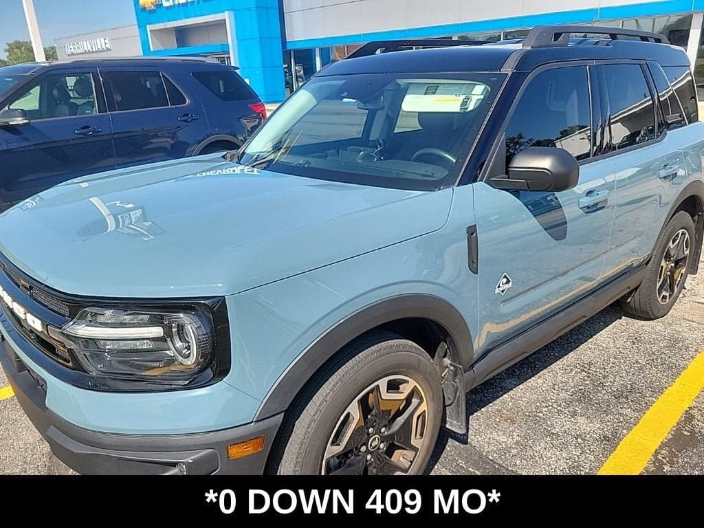 2022 Ford Bronco Sport Outer Banks — photo 1 of 2