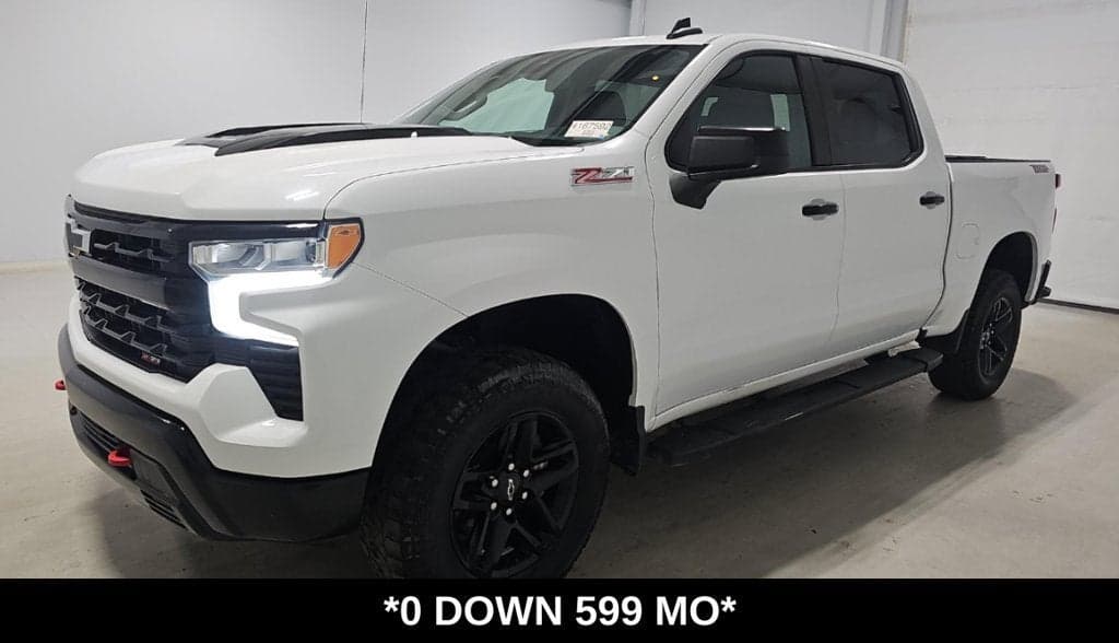 2023 Chevrolet Silverado 1500 LT Trail Boss — photo 1 of 20
