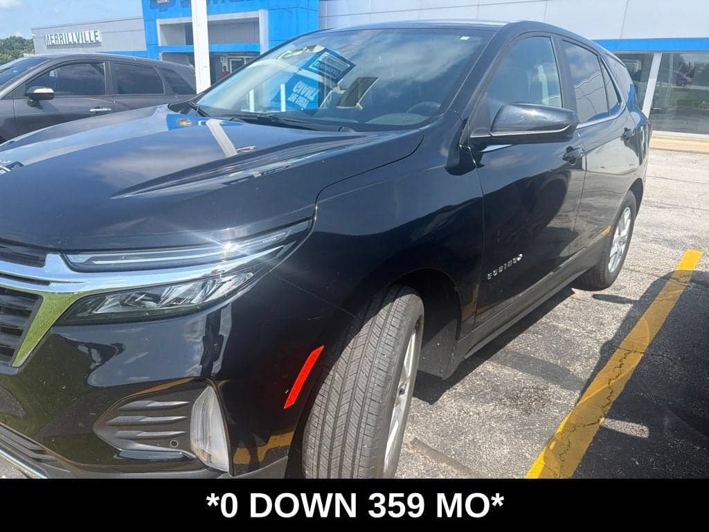 2024 Chevrolet Equinox LT — photo 1 of 5