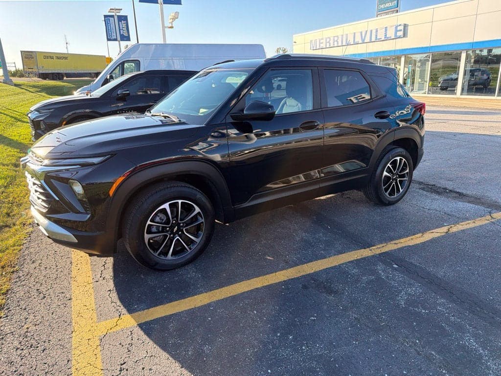 2024 Chevrolet Trailblazer LT — photo 1 of 4