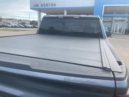 Extra Photo