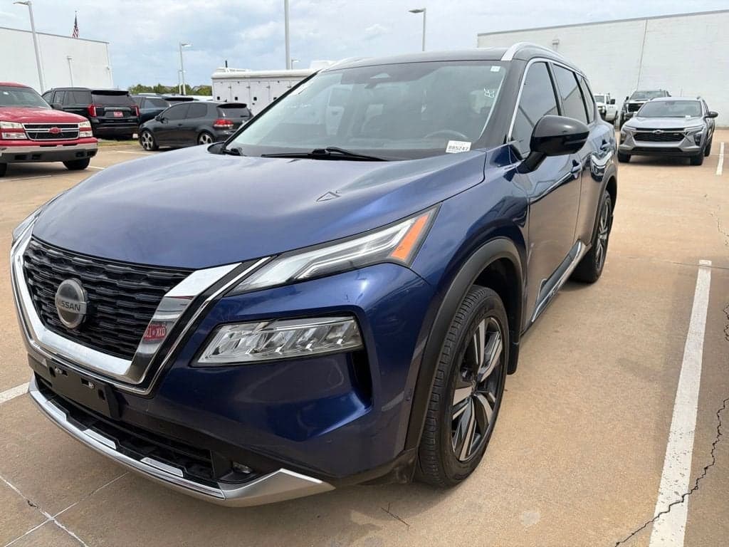 2021 Nissan Rogue Platinum — photo 1 of 15
