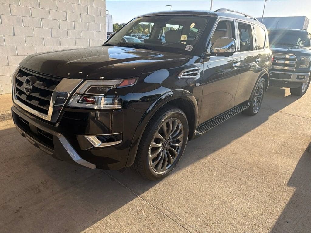 2021 Nissan Armada Platinum — photo 1 of 15