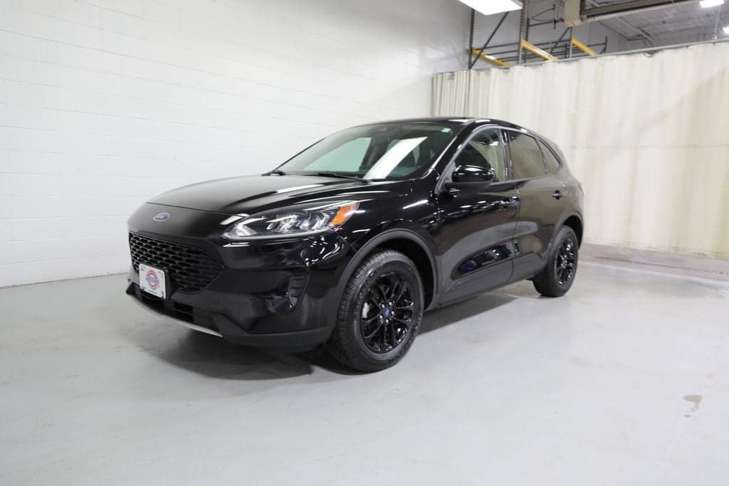 2020 Ford Escape SE Sport Hybrid — photo 1 of 25