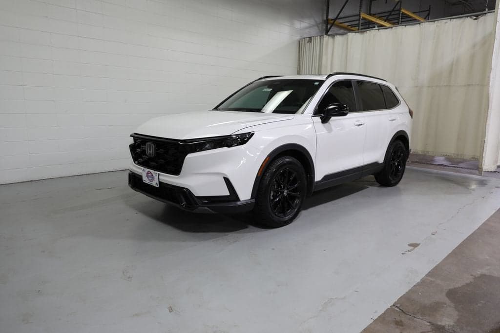 2025 Honda CR-V Hybrid Sport-L — photo 1 of 22