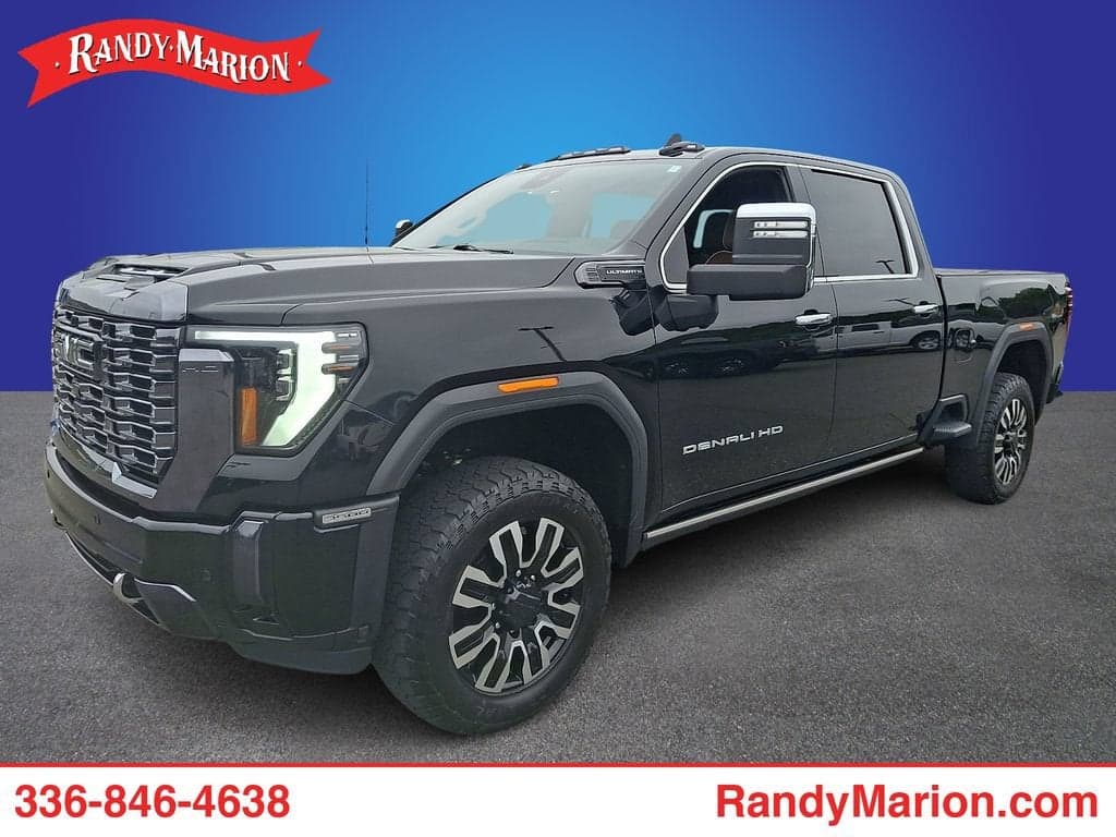 2024 GMC Sierra 3500HD Denali Ultimate — photo 1 of 9