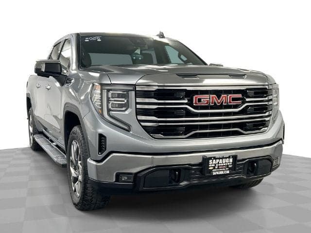 2025 GMC Sierra 1500 SLT — photo 1 of 5