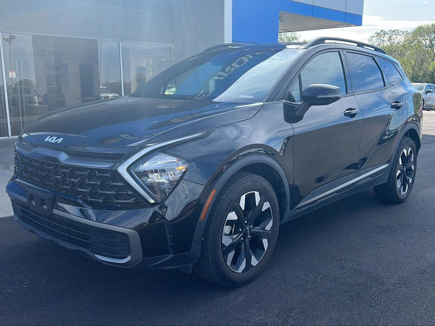 2023 Kia Sportage X-Line — photo 1 of 5