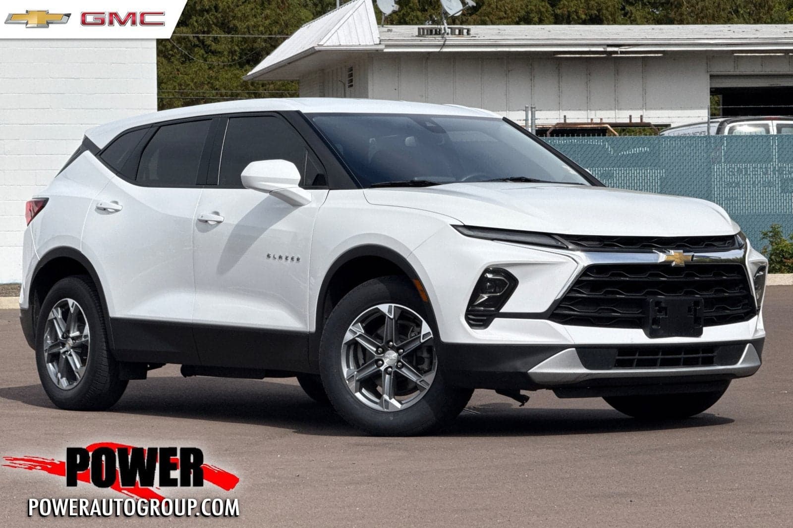 2023 Chevrolet Blazer LT — photo 1 of 43