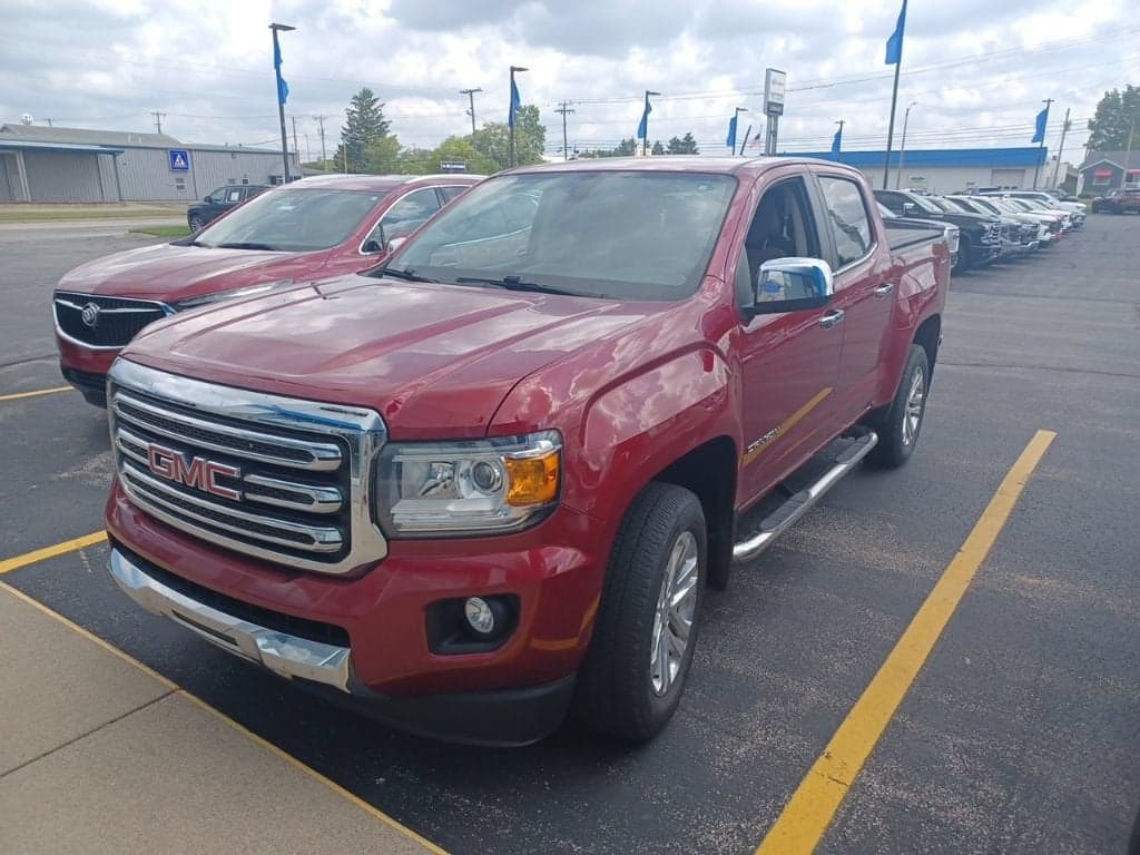 2018 GMC Canyon 4WD SLT — photo 1 of 5