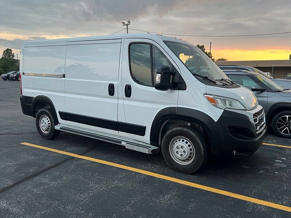 2025 RAM ProMaster Cargo Van Tradesman — photo 1 of 2