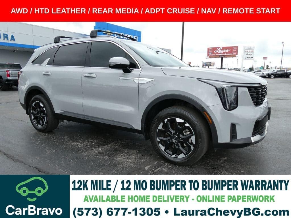 2025 Kia Sorento S — photo 1 of 39