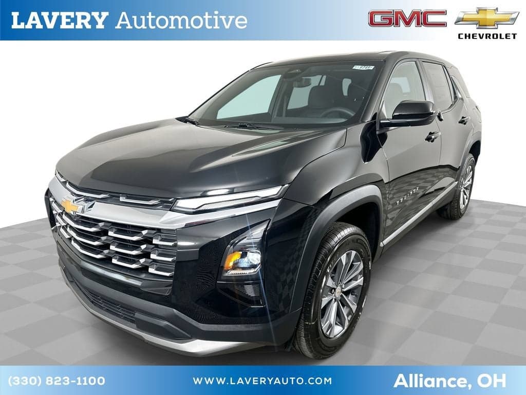 2026 Chevrolet Equinox FWD LT — photo 1 of 39