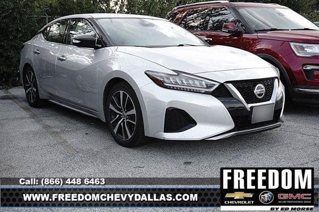 2022 Nissan Maxima SV — photo 1 of 5
