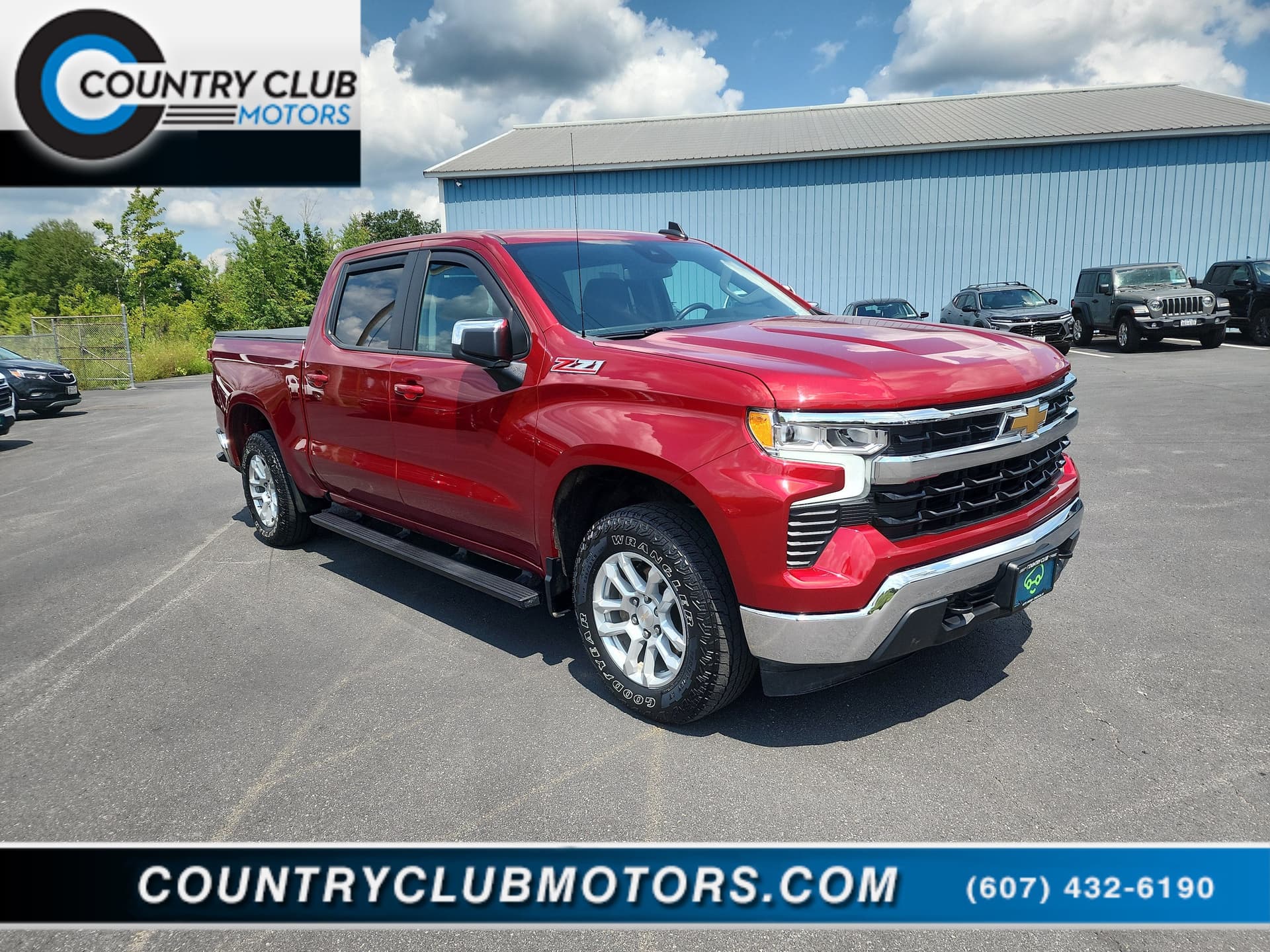 2023 Chevrolet Silverado 1500 LT — photo 1 of 38