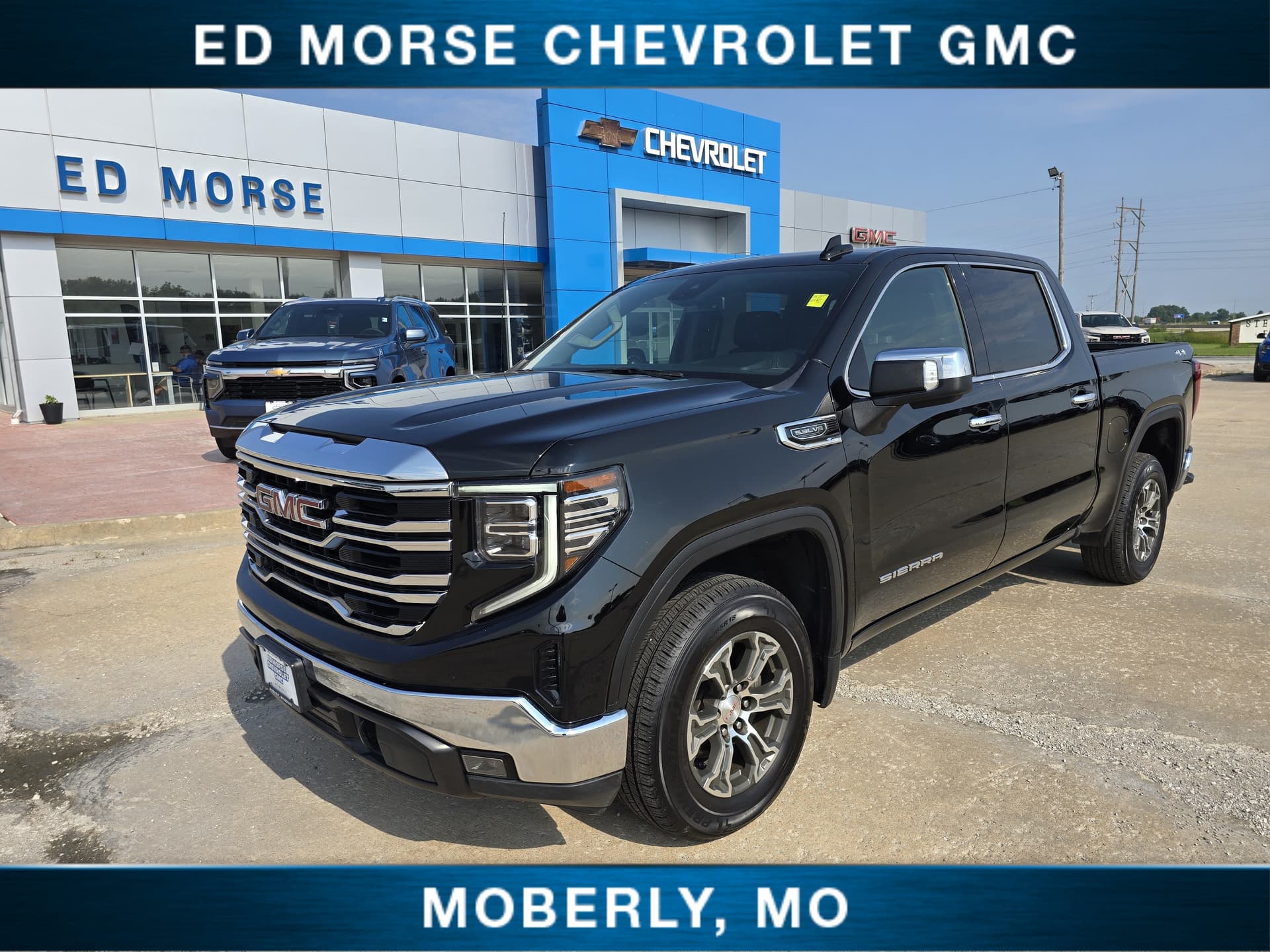 2024 GMC Sierra 1500 SLT — photo 1 of 75