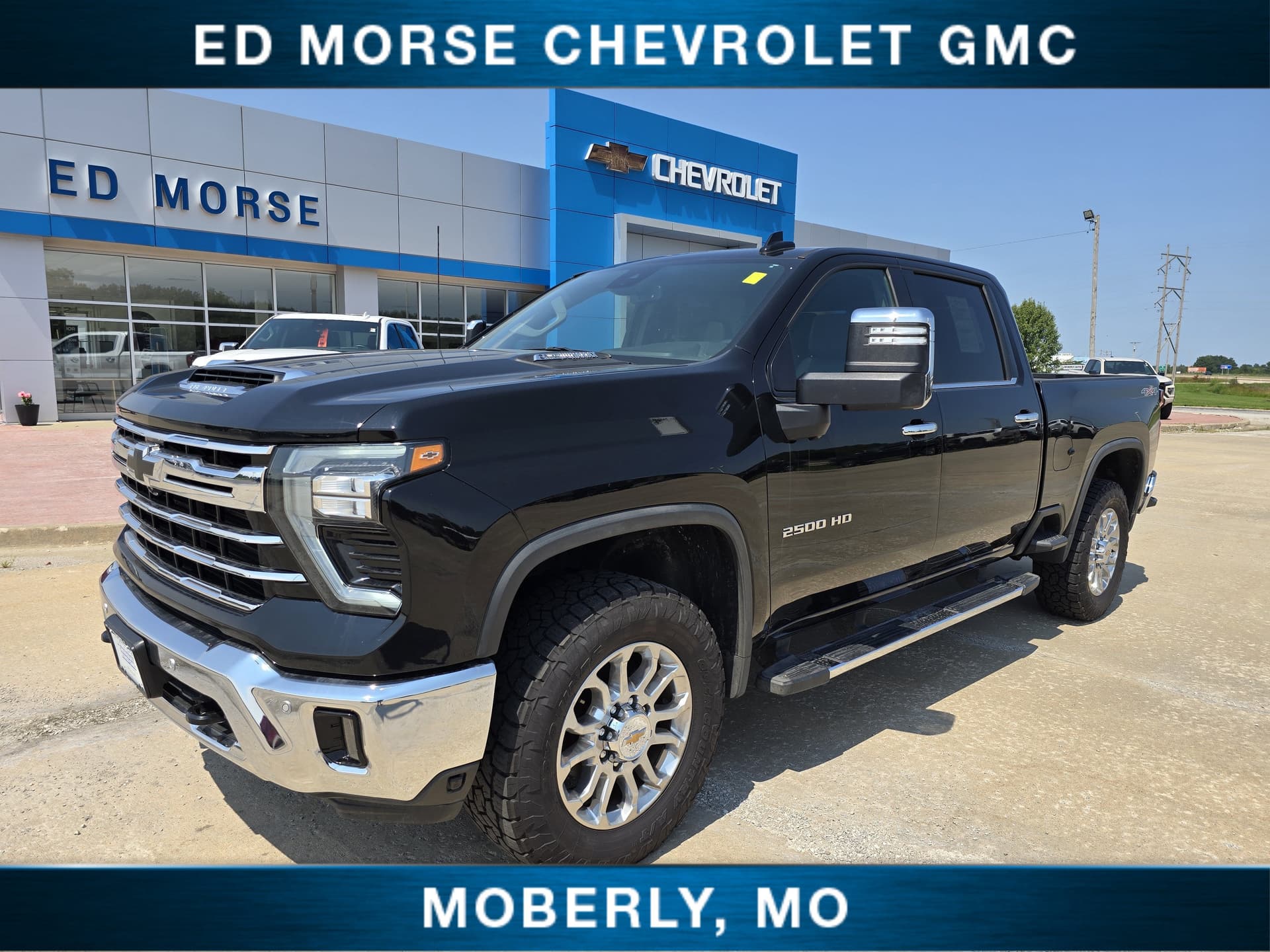 2025 Chevrolet Silverado 2500HD LTZ — photo 1 of 80