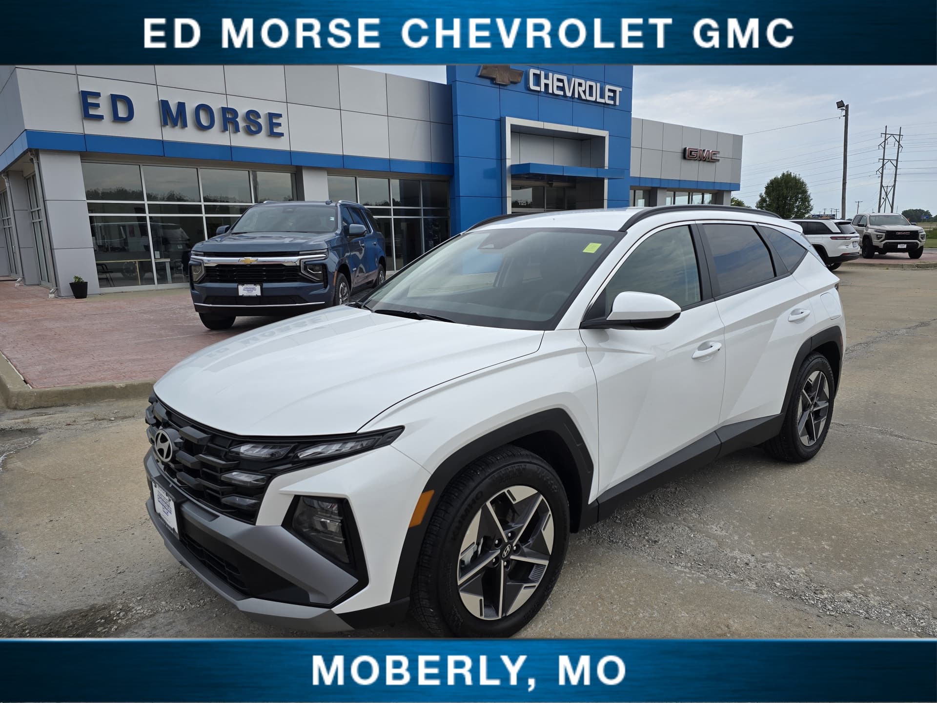 2026 Hyundai Tucson SEL — photo 1 of 57