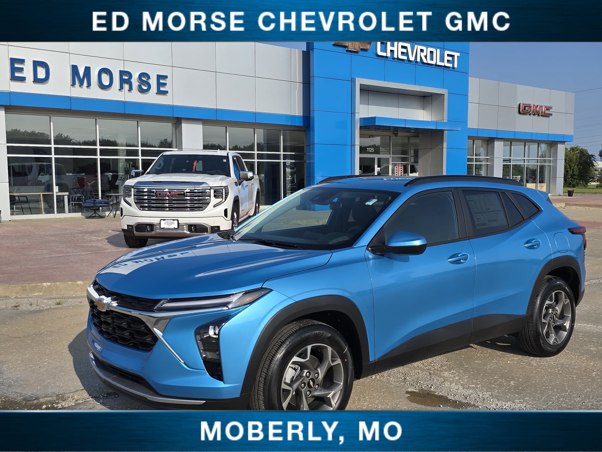 2026 Chevrolet Trax LT — photo 1 of 59