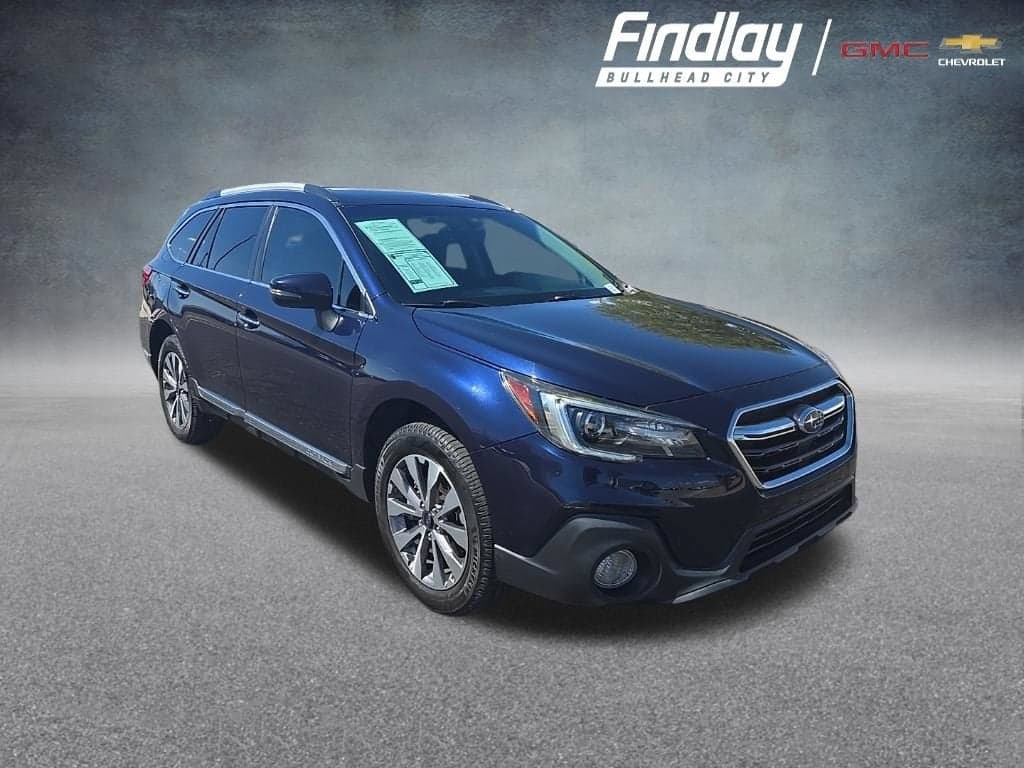 2018 Subaru Outback Touring — photo 1 of 42