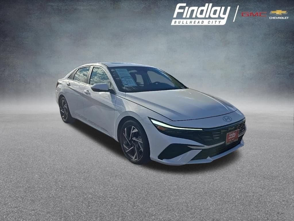 2025 Hyundai Elantra Limited — photo 1 of 39