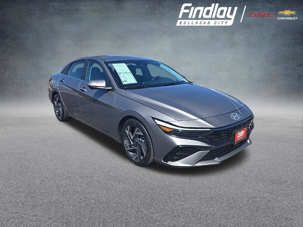 2024 Hyundai Elantra Limited — photo 1 of 39