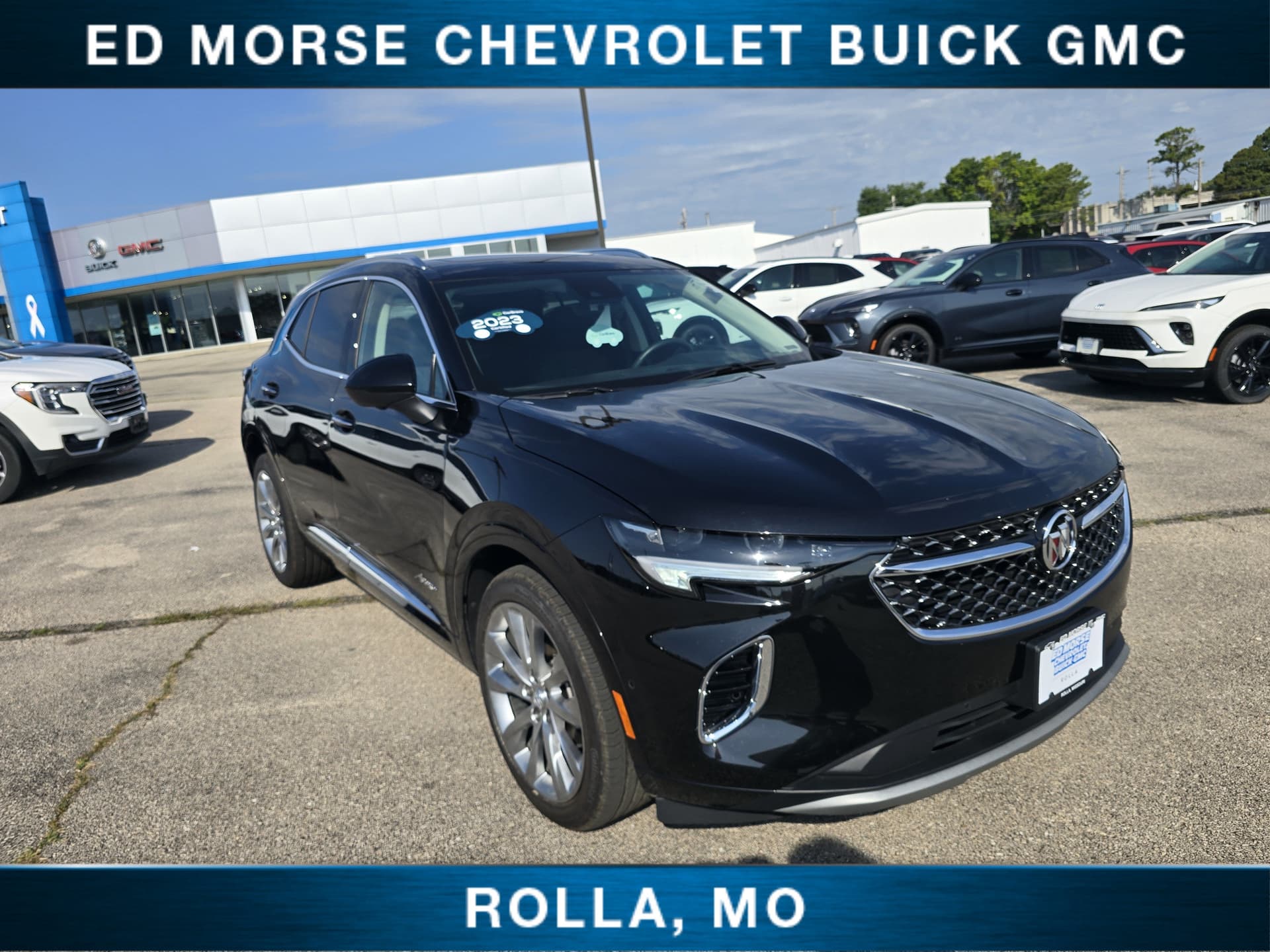 2023 Buick Envision Avenir — photo 1 of 44